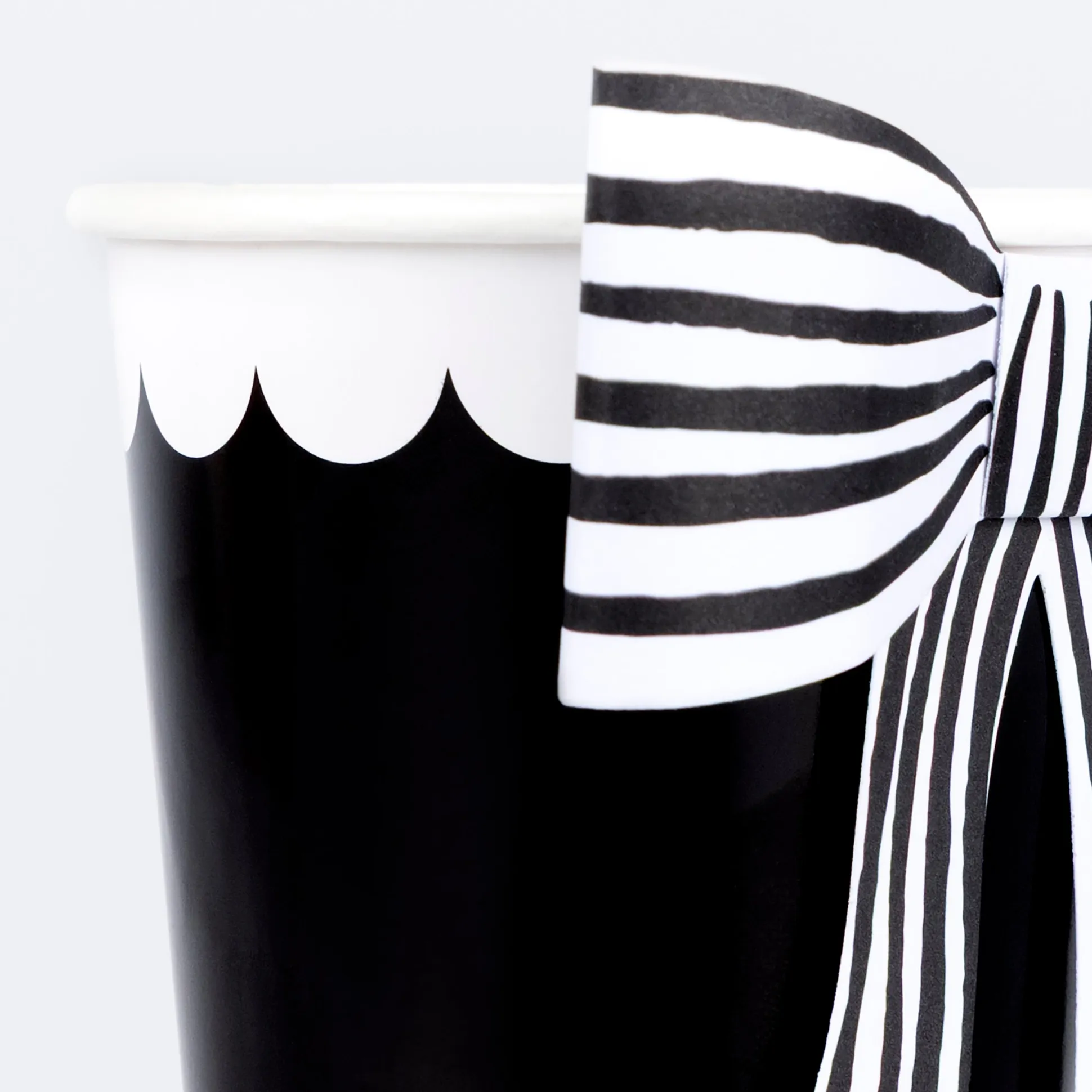Black & White Stripy Bow Cups, Pack of 8