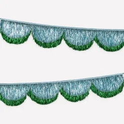 Blue Tinsel Scallop Garland