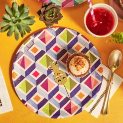 Color Me Crazy Large Plates, 10 per pack