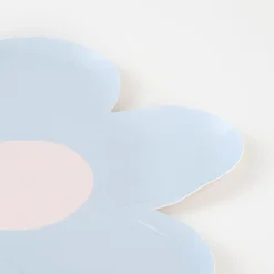 Daisy Shaped Plates, Pack of 8