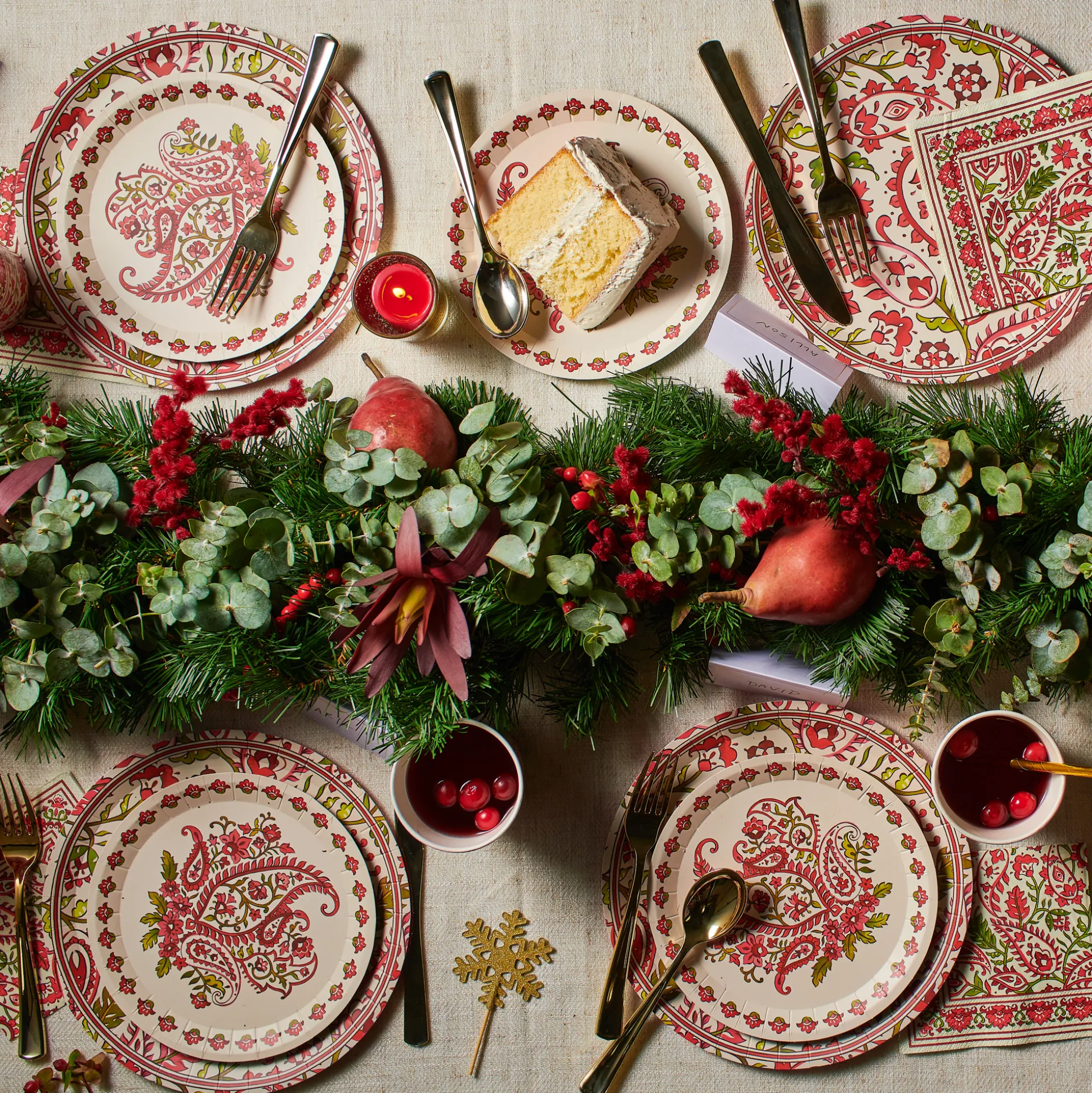 Festive Paisley Small Plates (10 per pack)
