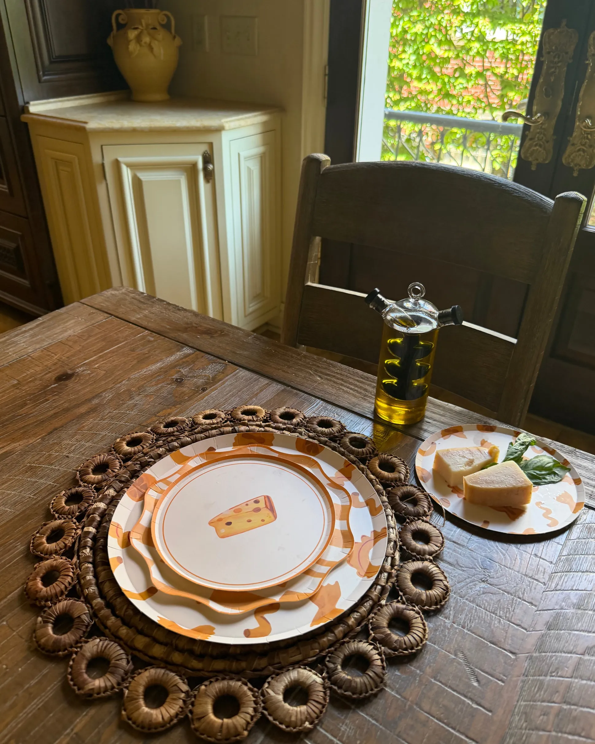 Grazer Hors d'Oeuvres Plate Set - set of 12