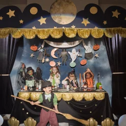 Halloween Characters Garland Set
