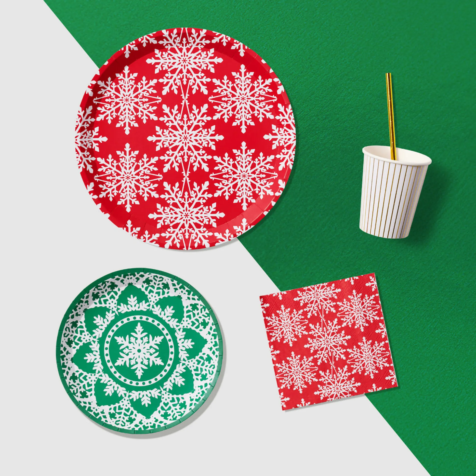 Jolly Snowflake Large Plates (10 Per Pack)