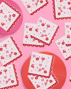 Lucky in Love Napkins - 25 paper napkins