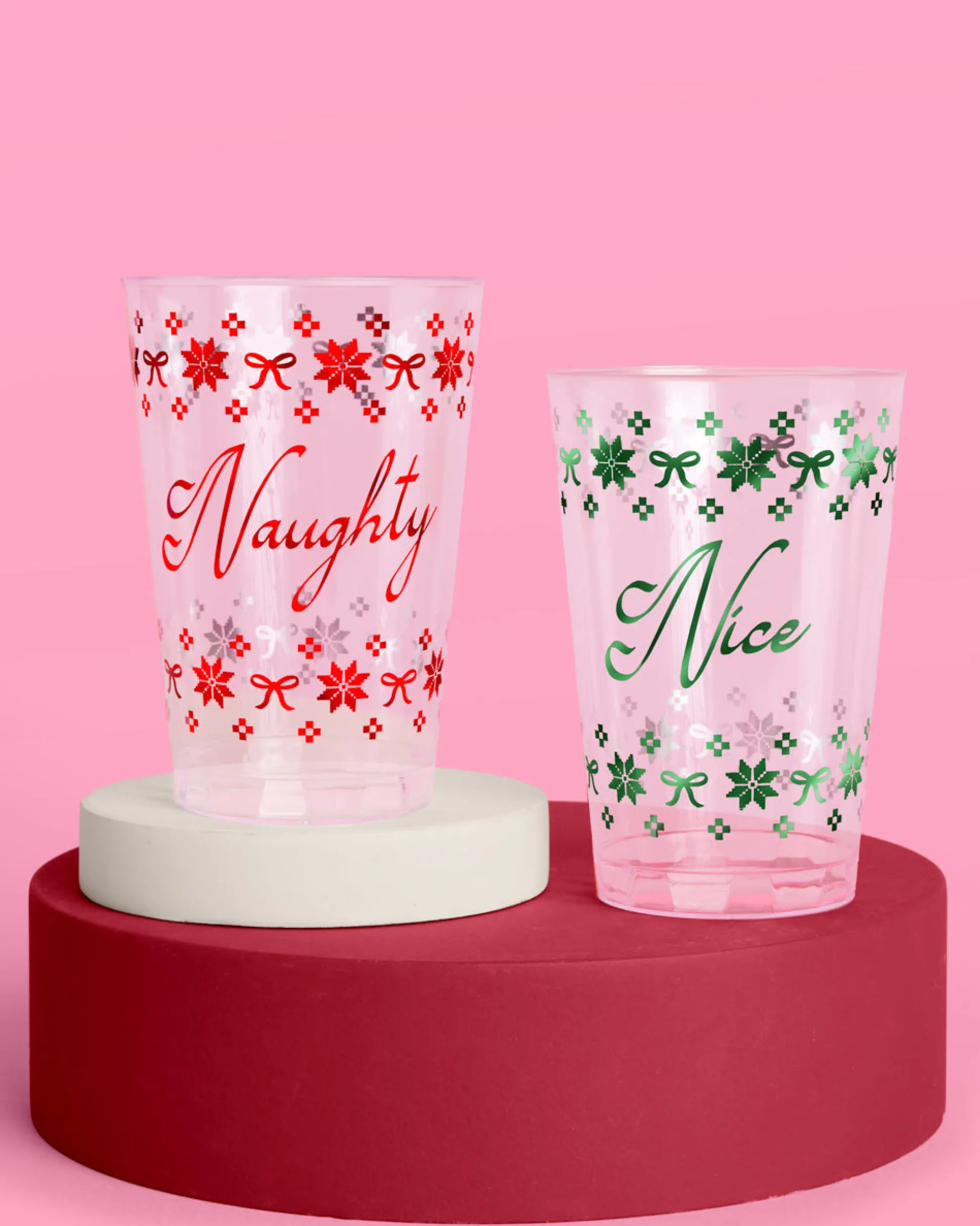 Naughty + Nice Cups - 30 plastic cups