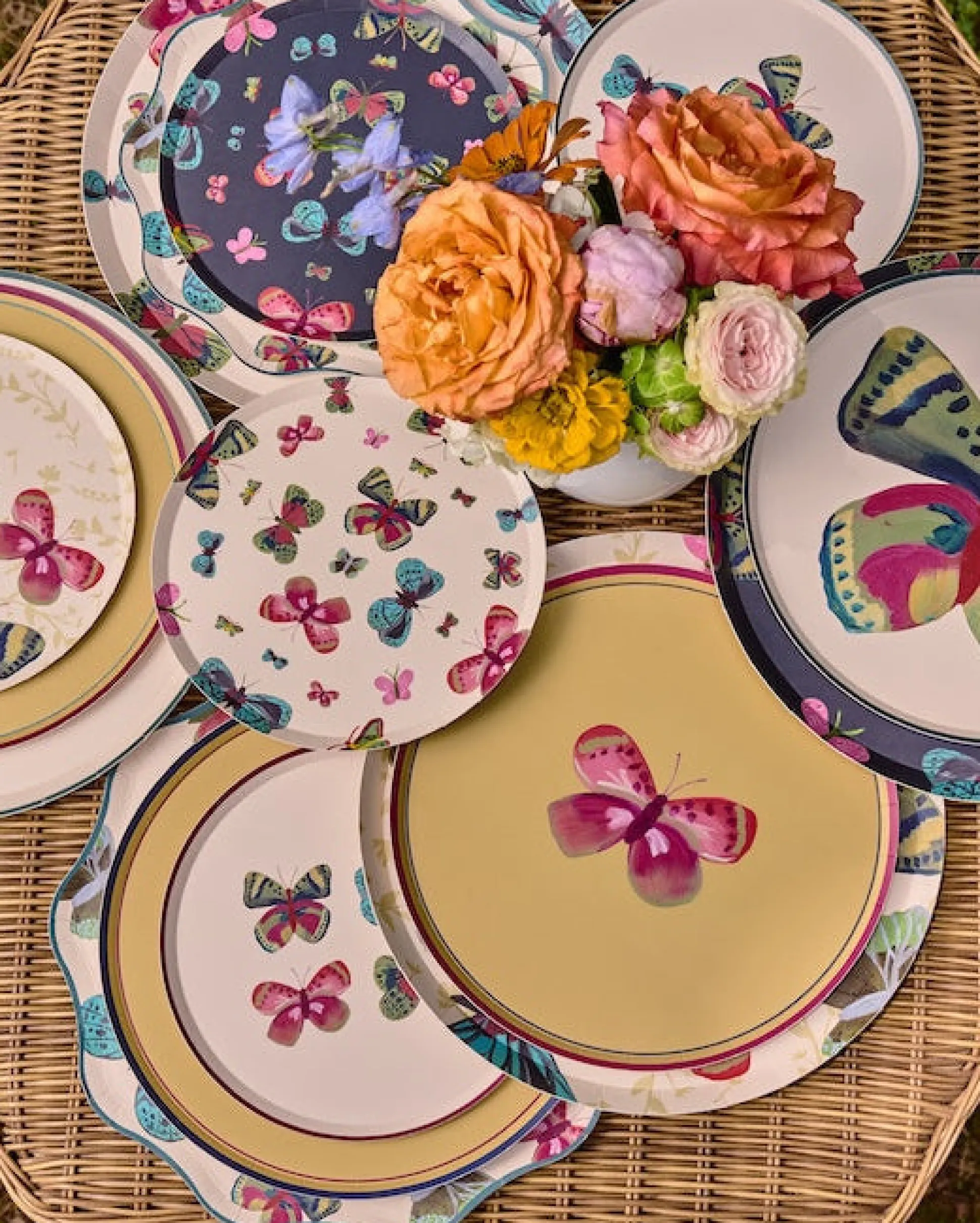 Odette Appetizer Plate Set - set of 12