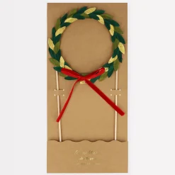Paper Wreath Cake Topper