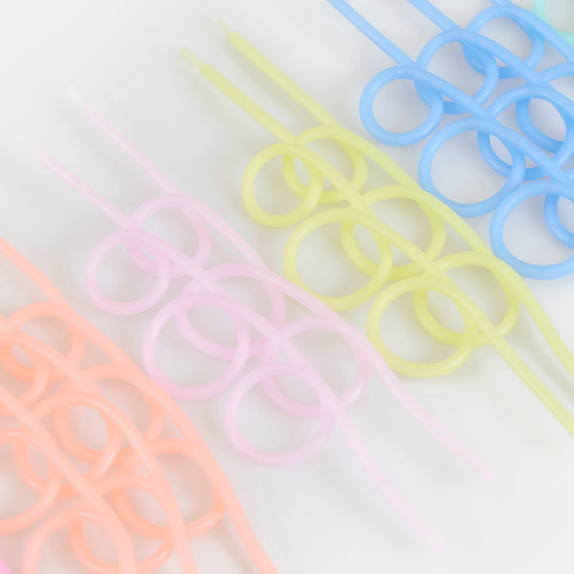 Pastel Loopy Candles (x 16)