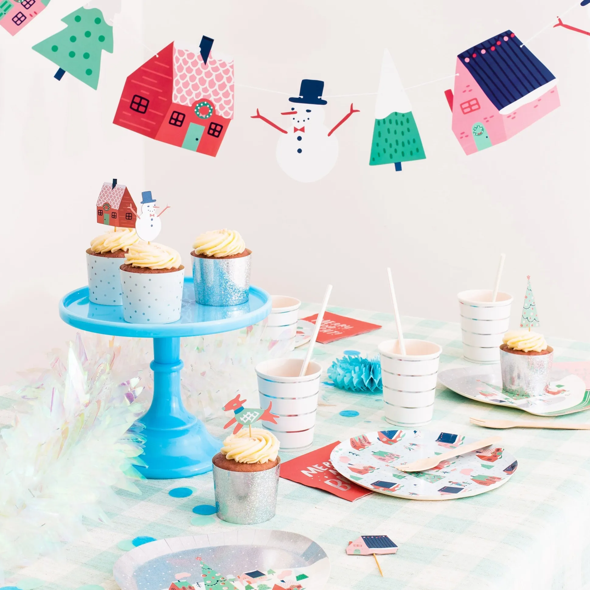 Snow Day Cupcake Decorating Set