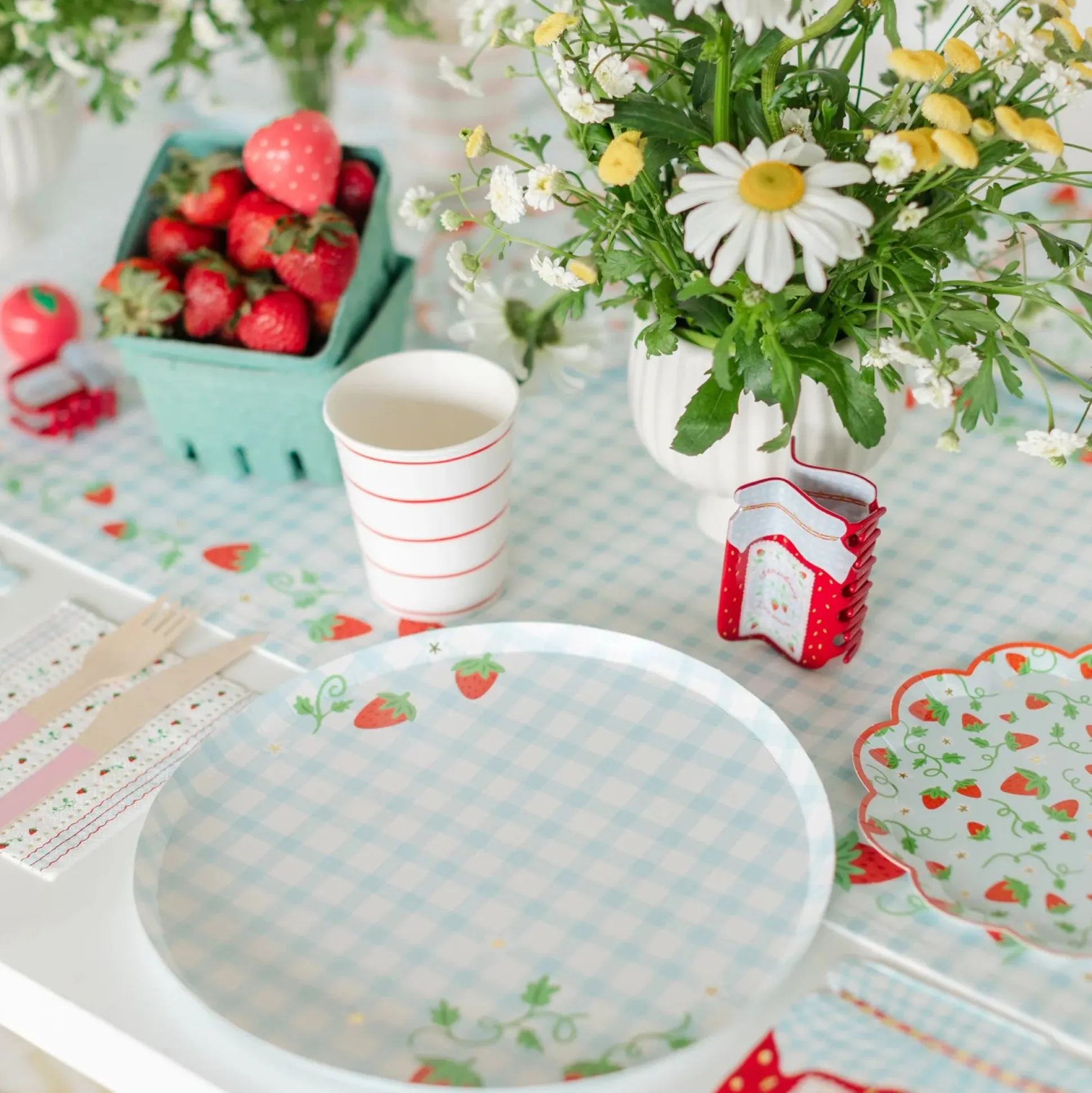 Strawberry Picnic Gingham Print Petite Napkins
