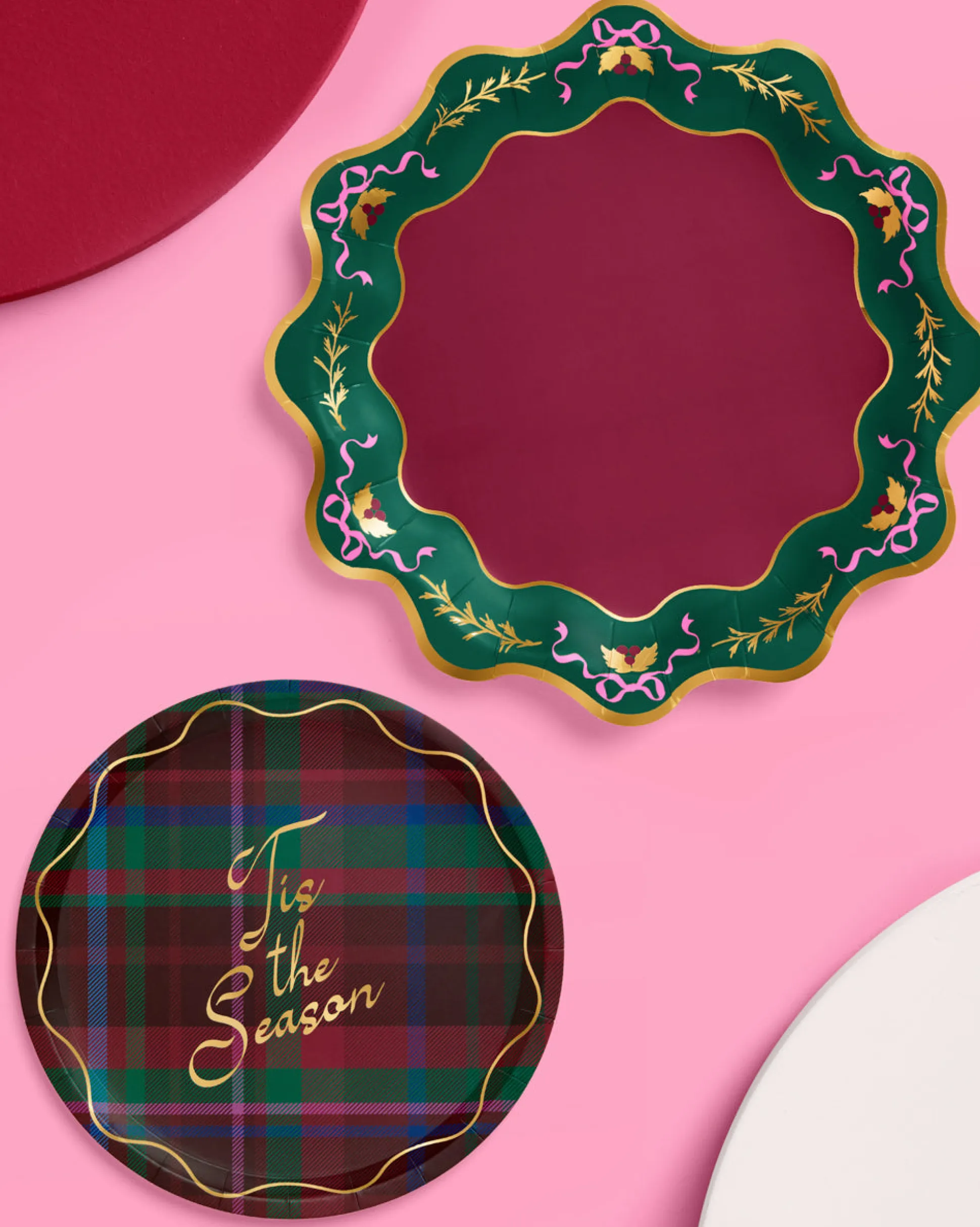 Tis the Season Plate Set - 32 paper plates, 2 sizes