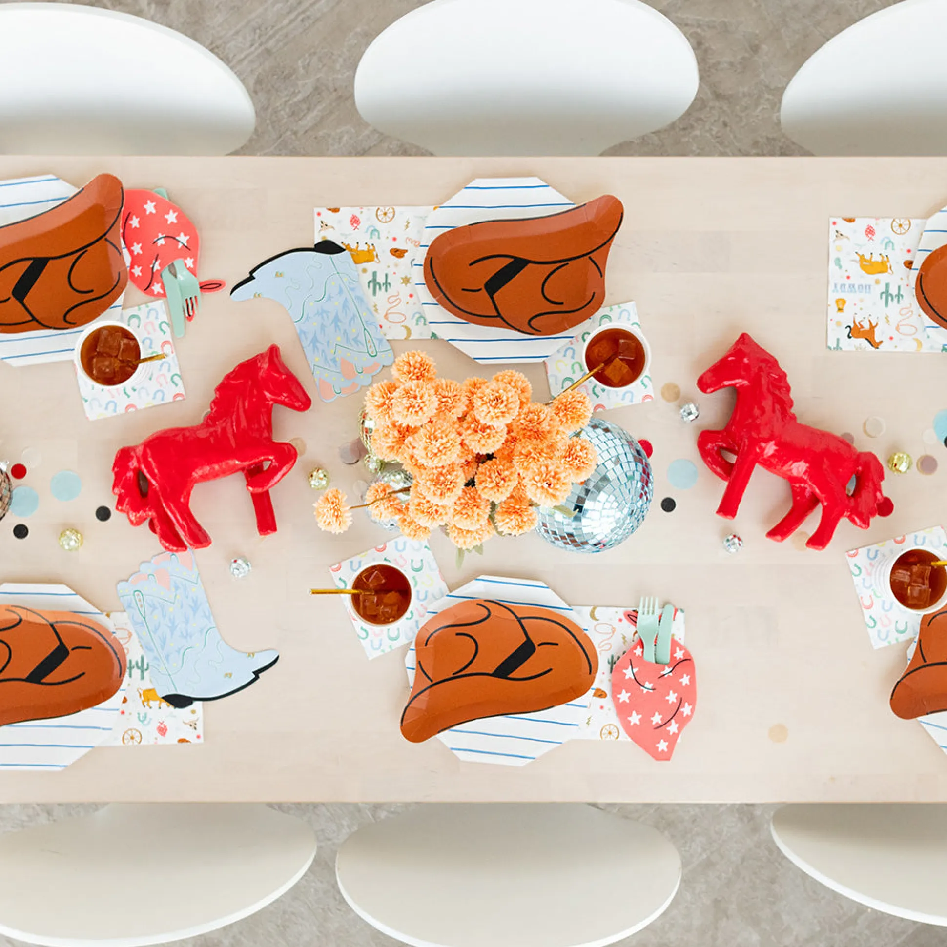 Yeehaw Large "Cowboy Hat" Plates, Pack of 8
